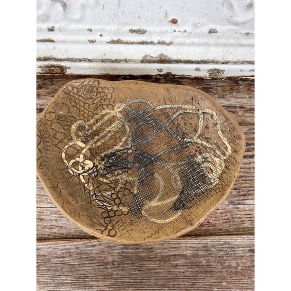 Vintage Brown Abstract Art Pottery Footed Bowl Signed - Picture 3 of 12